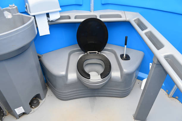 Best Porta potty delivery and setup  in Ellsworth, ME